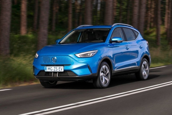 Обновленный MG ZS EV: обзор электрического кроссовера