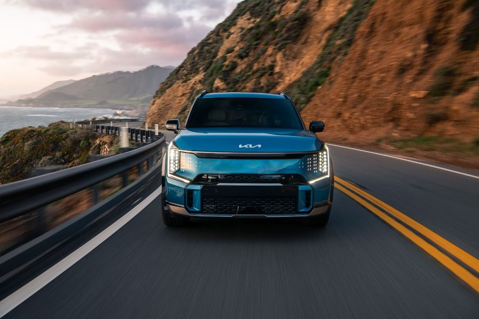 Kia EV9: инновационный электрический SUV премиум-класса