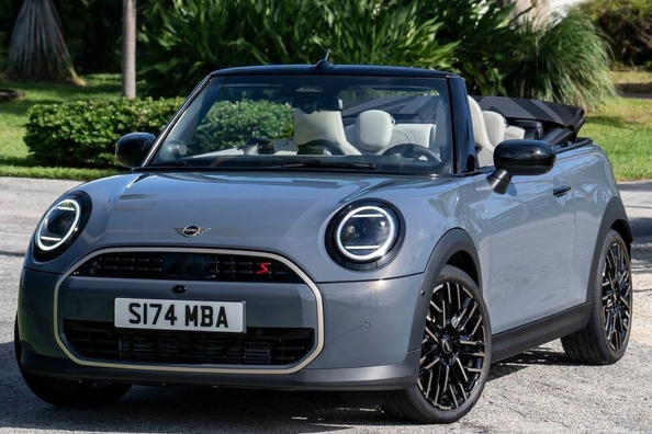 Обзор Mini Cabrio: Открытое наслаждение в городском стиле