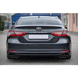 Задний бампер Lexus LS style в сборе Toyota Camry 2017–2023 гг. фото 1