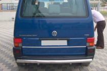 Volkswagen T4 Caravelle/Multivan 1990–2003 гг. Задняя дуга AK002 (нержавейка) фото 5