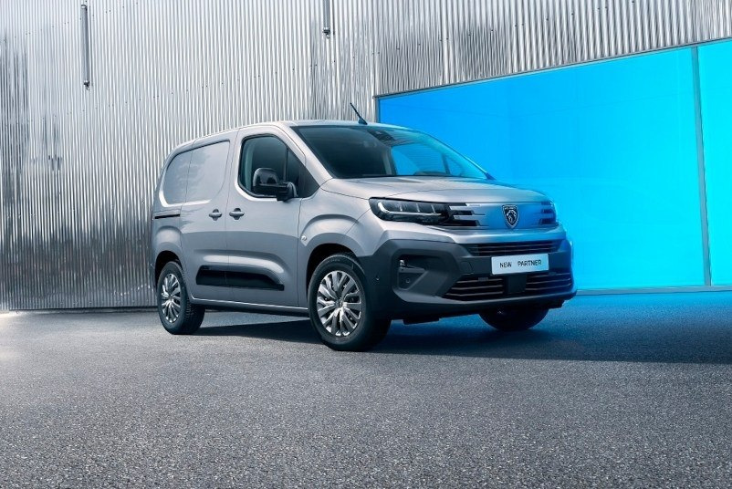 Обновленный Peugeot Partner 2024: Практичность в новом исполнении