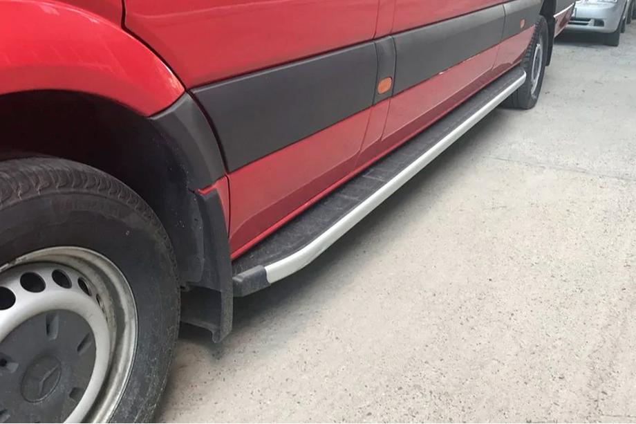 Mercedes Sprinter W906 2006–2018 гг. Боковые пороги Fullmond (2 шт, алюминий) Image