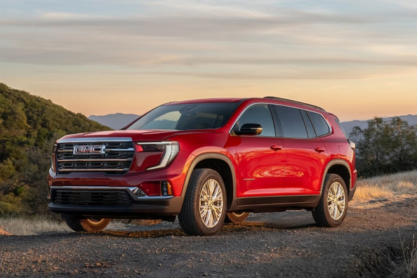 GMC Acadia 2024: Обзор третьего поколения