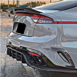 Накладка на Задний Бампер (2017-2020, Карбон) Kia Stinger 2017-2023 гг. фото 3
