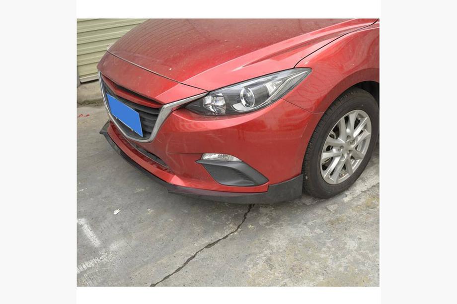 Mazda 3 2013-2019 гг. Накладка на Передний Бампер Lip (2014-2016, Карбон) Фото 4