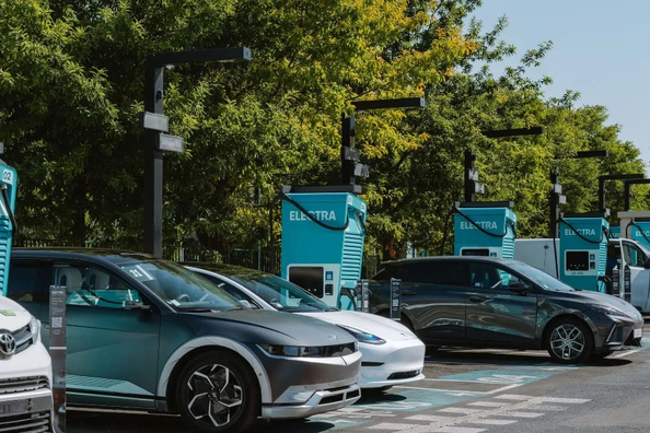 Следует ли покупать электромобиль для дальних поездок? Оцениваем возможности