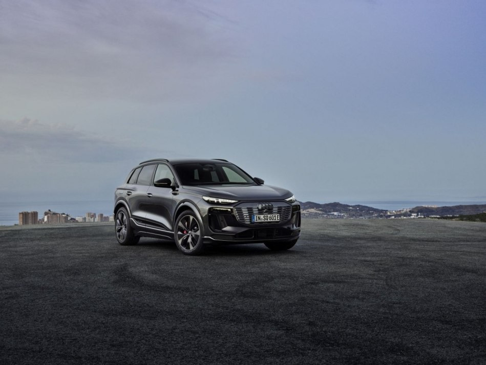 Audi SQ6 e-tron: Технические характеристики, экстерьер и интерьер