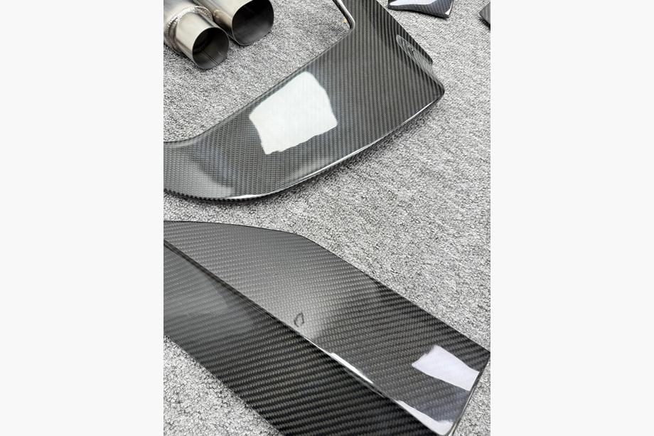 Audi Q8 2018- гг. Комплект обвеса Carbon Set (для RSQ8 2024+) Фото 6