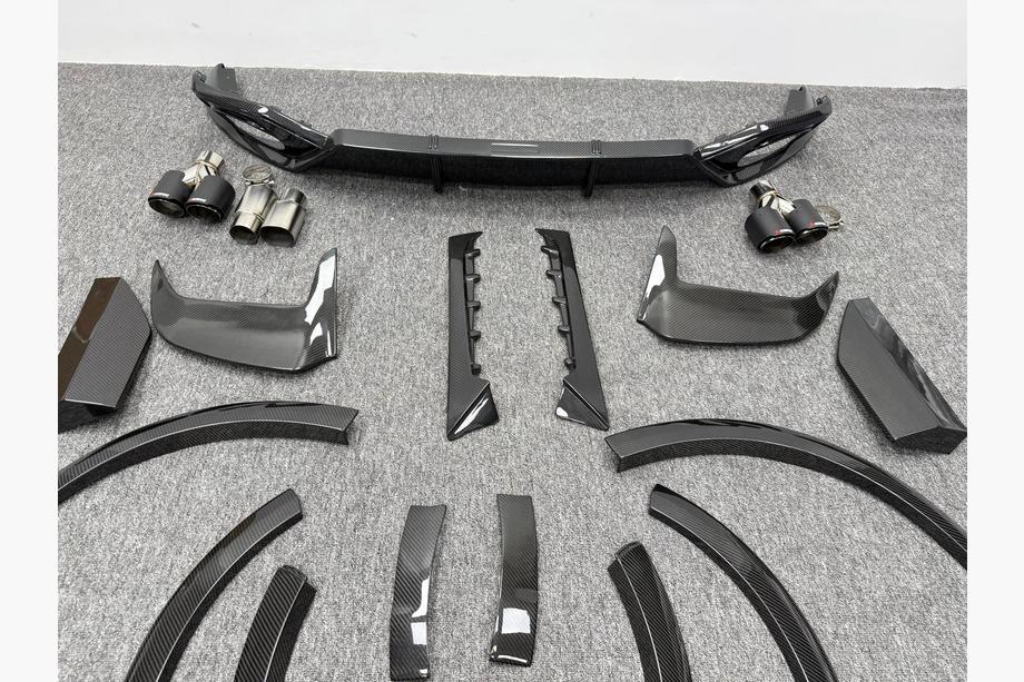 Audi Q8 2018- гг. Комплект обвеса Carbon Set (для RSQ8 2024+) Фото 8