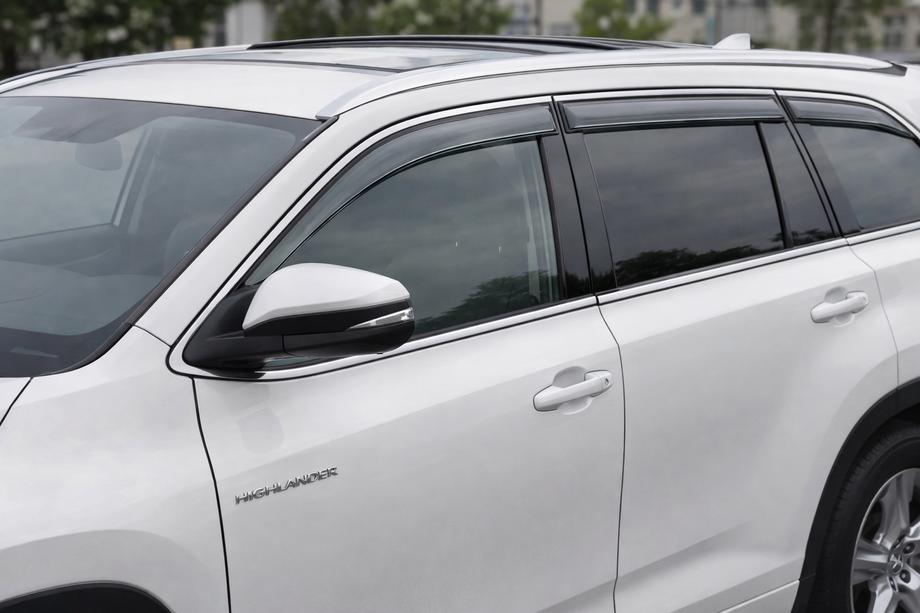 Toyota Highlander 2013-2019 гг. Ветровики с хромированным молдингом Niken Luxury (6 шт) Фото 1