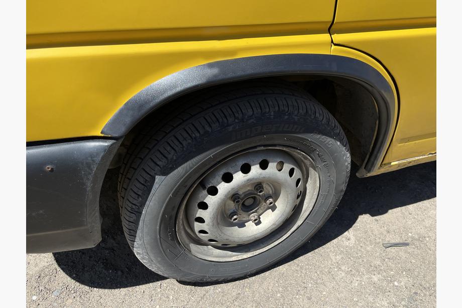 Volkswagen T4 Transporter 1990-2003 гг. Расширители арок (4 шт, черные) Пластик Фото 3