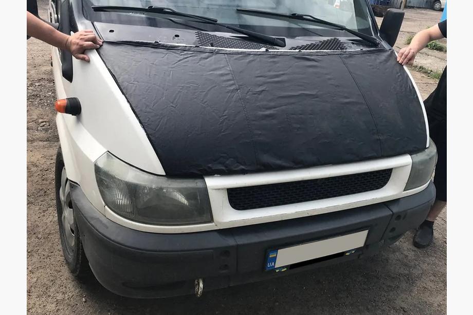 Чехол капота (2000-2006, кожзам) Image