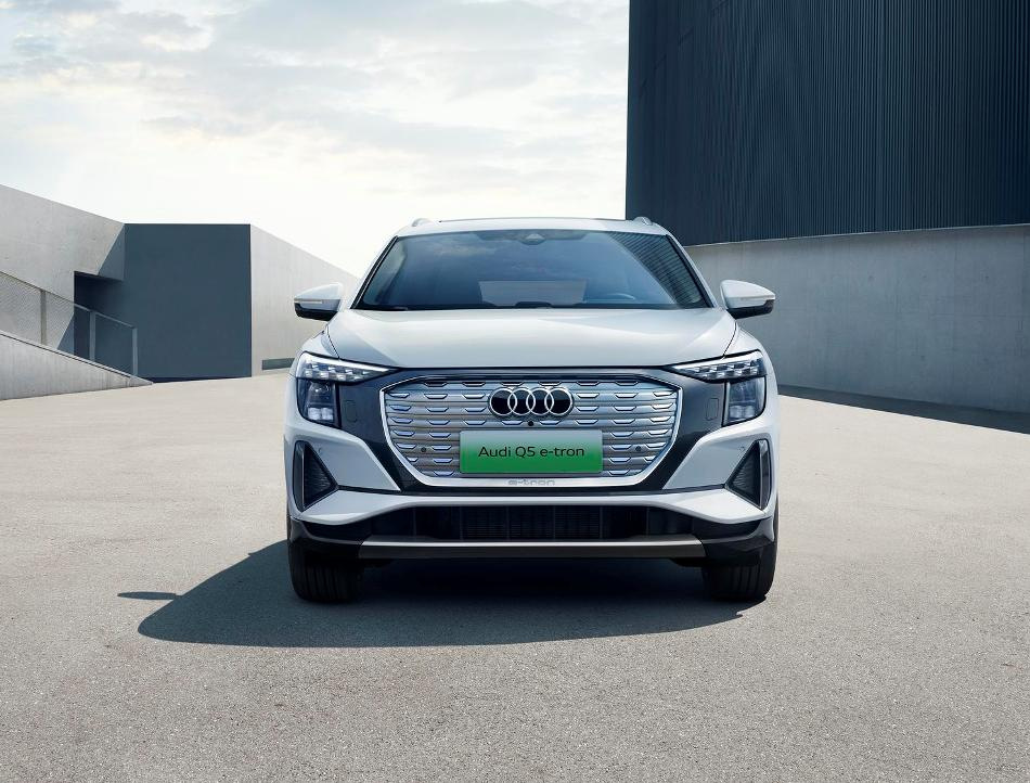 Audi Q5 e-tron: Обзор электрического кроссовера