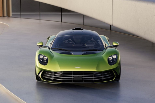 Aston Martin Valhalla: Обзор гибридного гиперкара