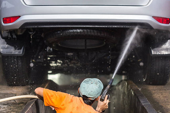 Как часто нужно мыть днище автомобиля?