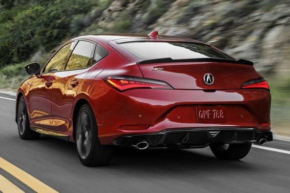 Обзор Acura Integra: Стиль и динамика в кузове лифтбек фото 3