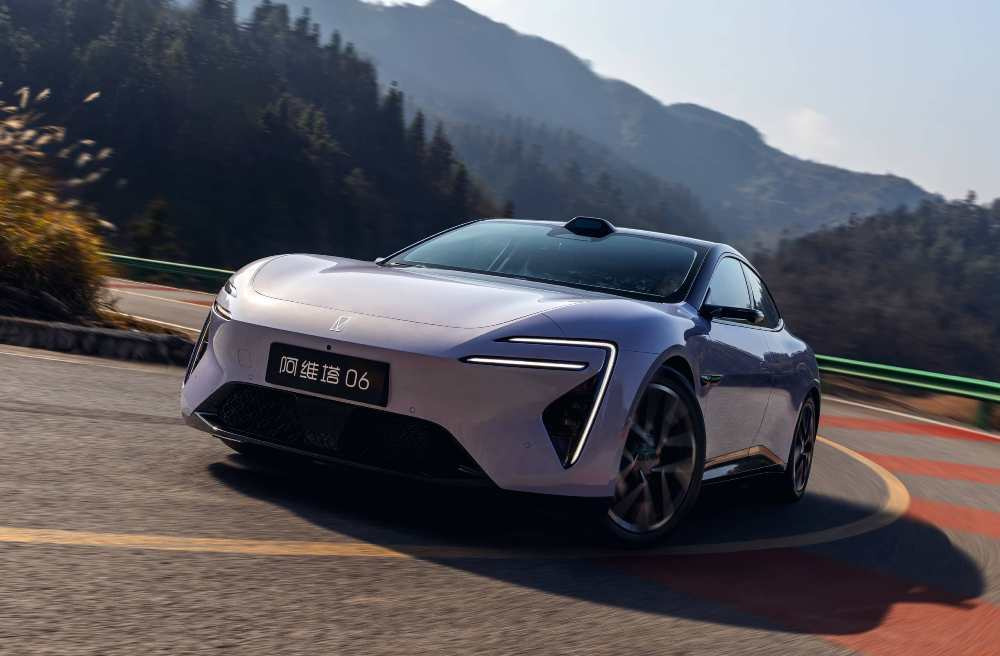 Обзор электрического седана Avatr 06