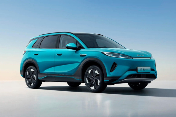 Обзор электрического BYD Sea Lion 05: Компактный электрокроссовер