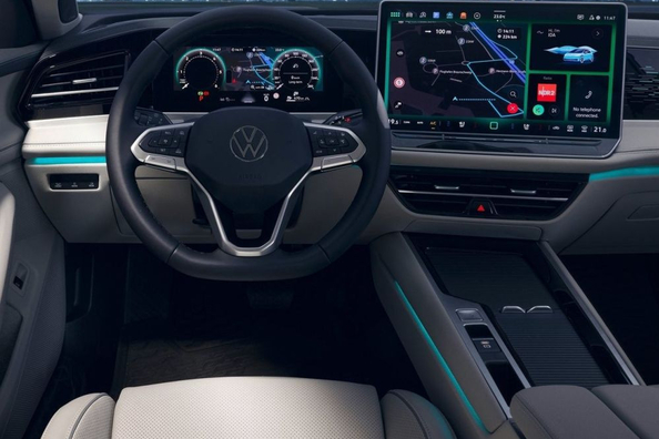 Volkswagen Passat Variant IX поколения: универсальность и технологии фото 6