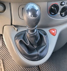 Renault Trafic 2001–2015 гг. Кожаный чехол для рычага КПП фото 8