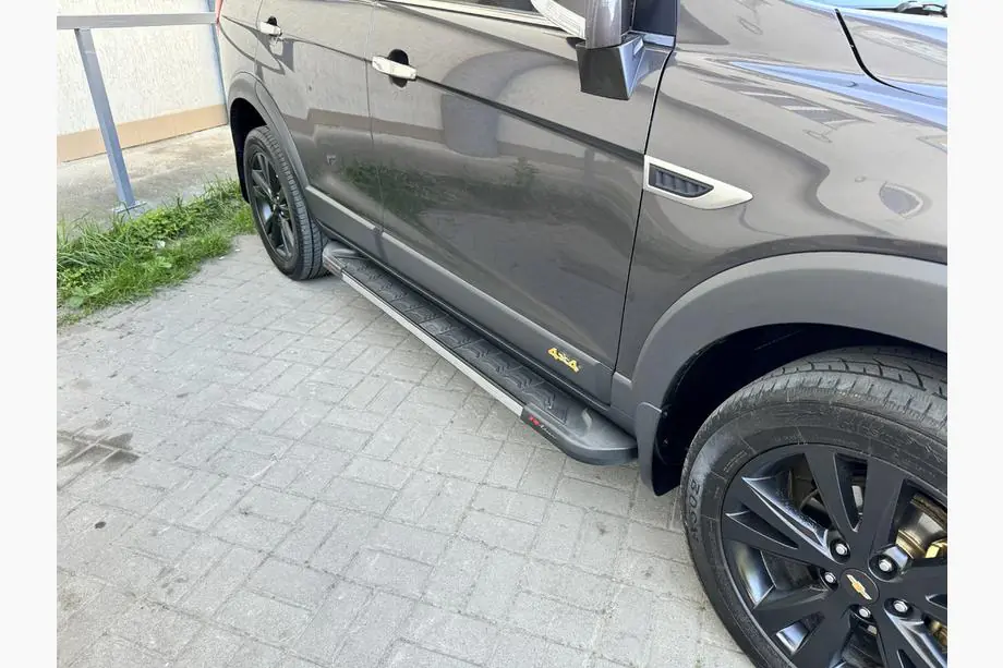 Chevrolet Captiva 2006-2019 гг. Боковые пороги RedLine V1 (2 шт., алюминий) 2016-2019 Image