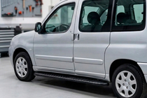 Peugeot Partner 1996-2008 гг. Боковые пороги Bosphorus Black (2 шт., алюминий) фото 1