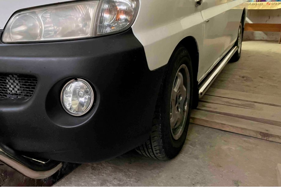 Hyundai H200, H1, Starex 1998-2007 гг. Боковые трубы BB002 (2 шт., нержавейка) Image
