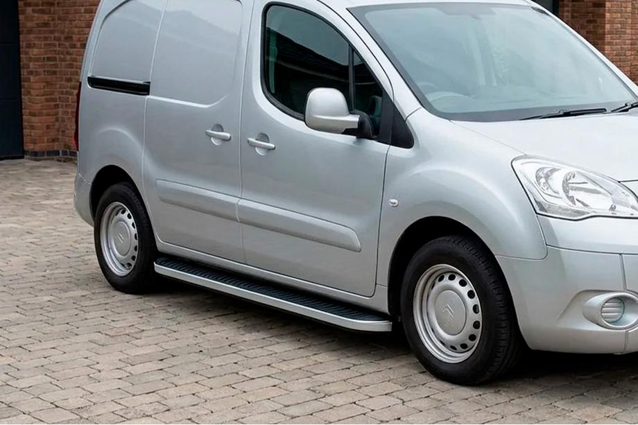 Peugeot Partner Tepee 2008-2018 гг. Боковые Подножки Tayga Grey (2 шт., Алюминий) Image