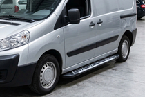 Fiat Scudo 2007-2015 гг. Боковые Подножки Sunrise (2 шт., Алюминий) фото 1
