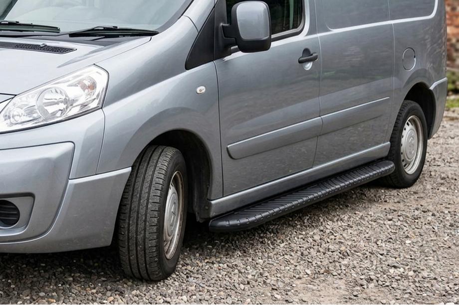 Fiat Scudo 2007-2015 гг. Боковые пороги Bosphorus Black (2 шт., алюминий) Image