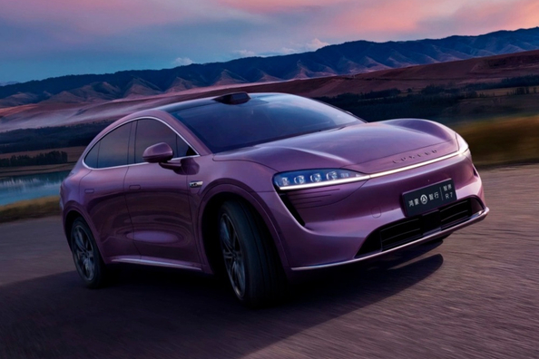 Обзор Luxeed R7: Инновационный электрокроссовер от Huawei и Chery