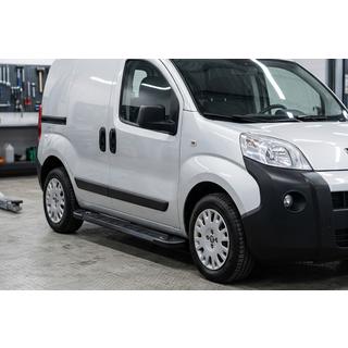 Боковые Подножки RedLine Black (2 шт., Алюминий) Citroen Nemo 2007-2017 гг. фото 1
