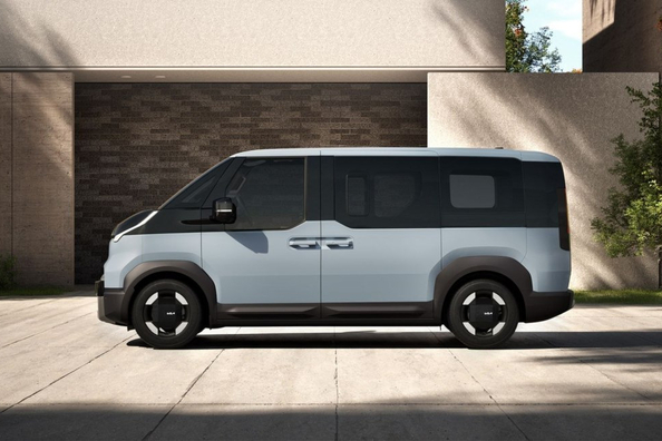 Kia PV5 Passenger 2025: Электроминивэн нового поколения фото 3