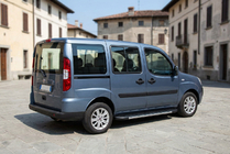Fiat Doblo I 2005-2010 гг. Боковые Подножки Duru (2 шт., Алюминий) фото 1