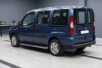 Fiat Doblo I 2005-2010 гг. Боковые Подножки Maydos V1 (2 шт., Алюминий и Нержавейка) фото 1