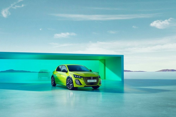 Обзор Peugeot e-208: Обновленный электрический хэтчбек