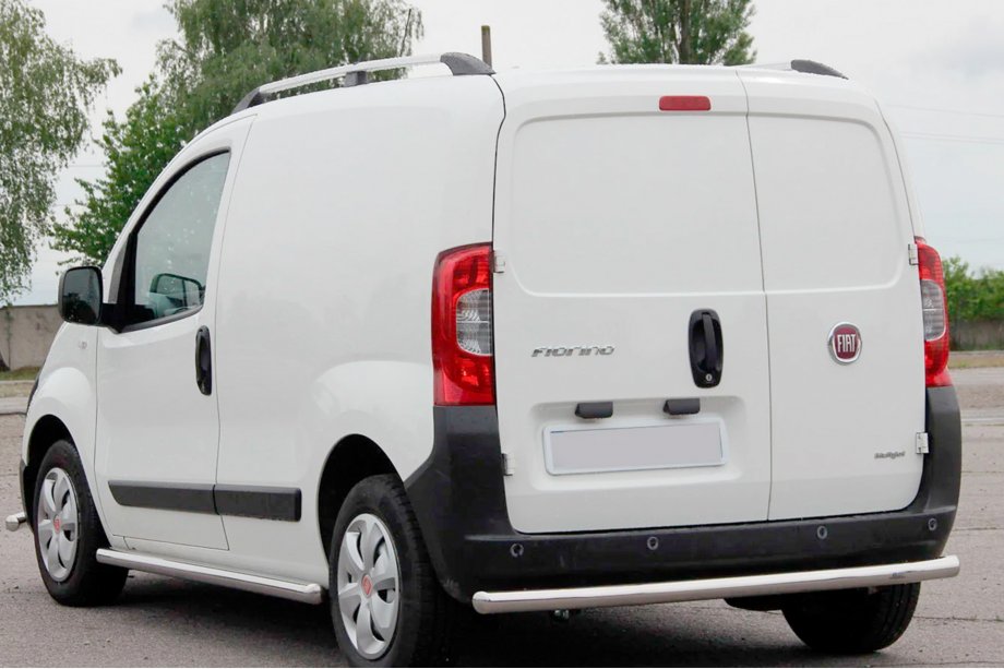 Fiat Fiorino/Qubo 2008-2024 гг. Задняя защита нержавейка Фото 1