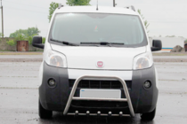 Fiat Fiorino/Qubo 2008-2024 гг. Кенгурятник WT006 (нержавейка) фото 1