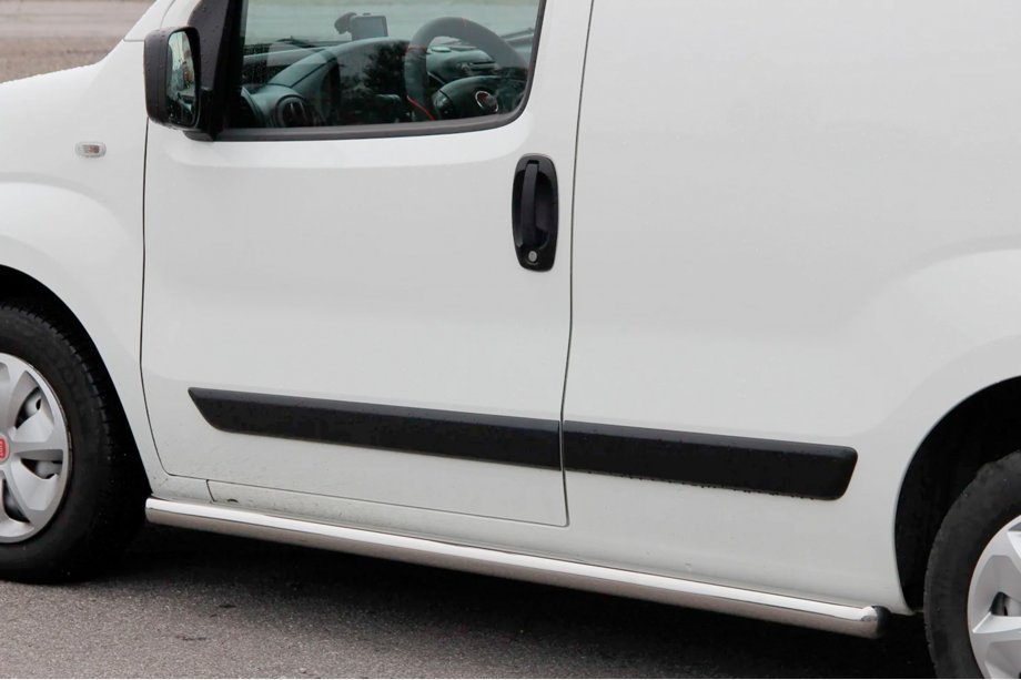 Fiat Fiorino/Qubo 2008-2024 гг. Боковые трубы Ø60 (2 шт., Нержавейка) Фото 2