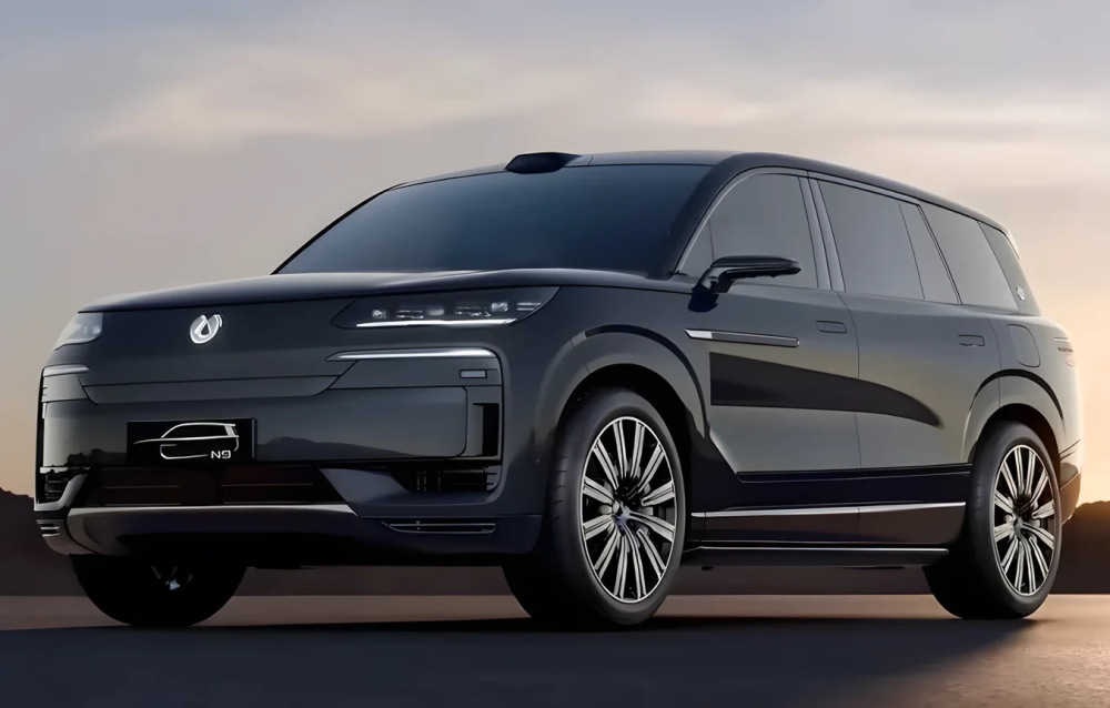 Denza N9 EV 2025: Обзор электрического внедорожника