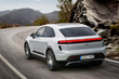 Porsche Macan Turbo Electric 2024: Мощь и стиль в электромобиле