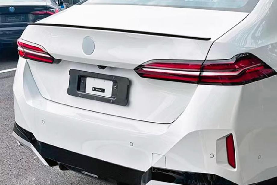 BMW 5/i5 серия G60/G60E/G61 2023- гг. Спойлер M5-Style (Черный Глянец) Image