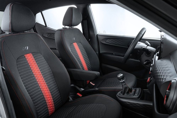 Обзор Hyundai i10 N Line: Спортивный дух в компактном формате фото 4
