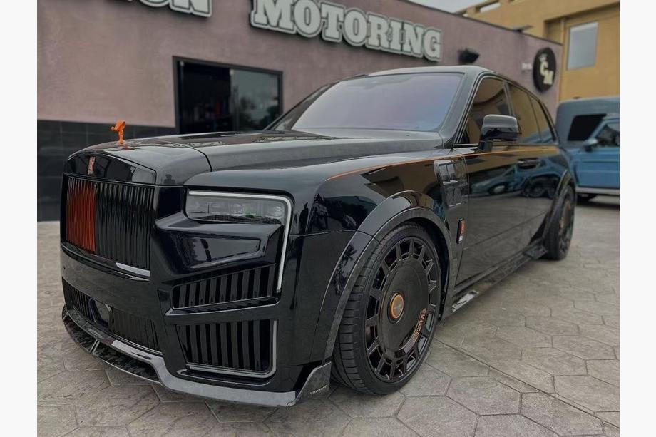 Rolls-Royce Cullinan 2018- гг. Комплект Рестайлинга 2024 MNSR Carbon Image