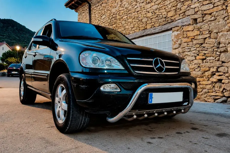Mercedes ML W163 1997-2005 гг. Кенгурятник WT004 (нержавейка)