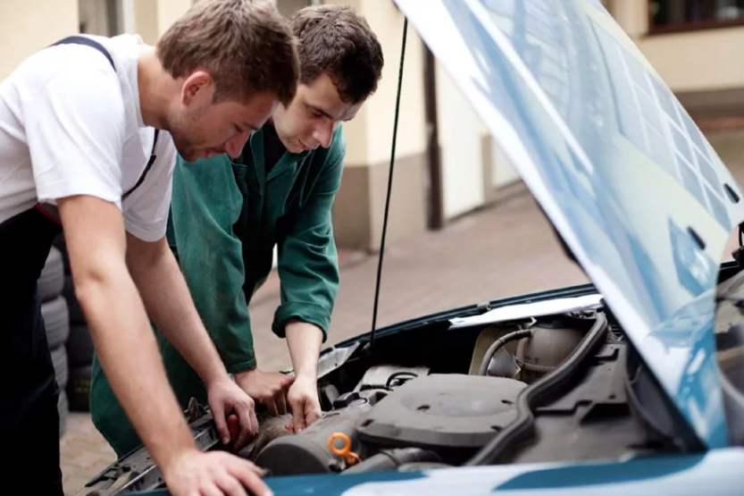 Что проверить перед покупкой б/у авто: полный чеклист покупателя