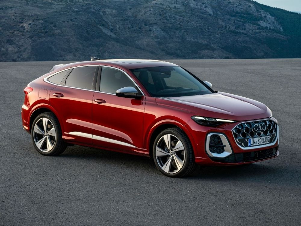 Audi SQ5 Sportback: Спортивный гибридный кроссовер