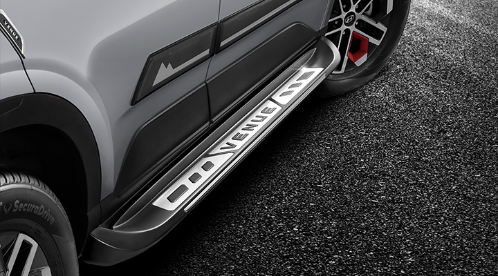 Боковые пороги на автомобиль: практическая необходимость или излишний тюнинг?