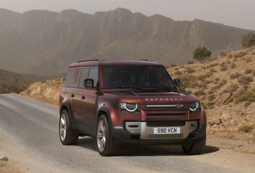 Обзор Land Rover Defender 130: Максимум пространства для приключений